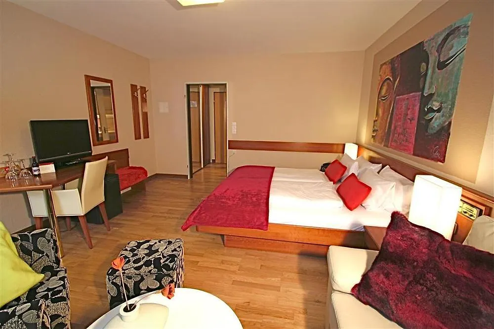 Maxhotel Lindau  Lindau (Bodensee)