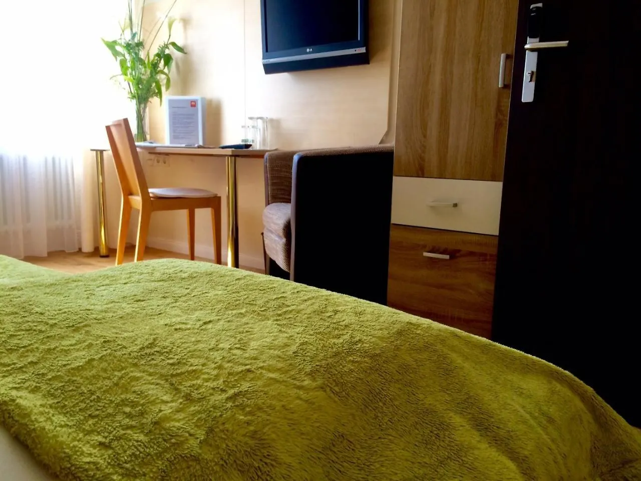 Maxhotel Lindau  4*, Lindau (Bodensee)