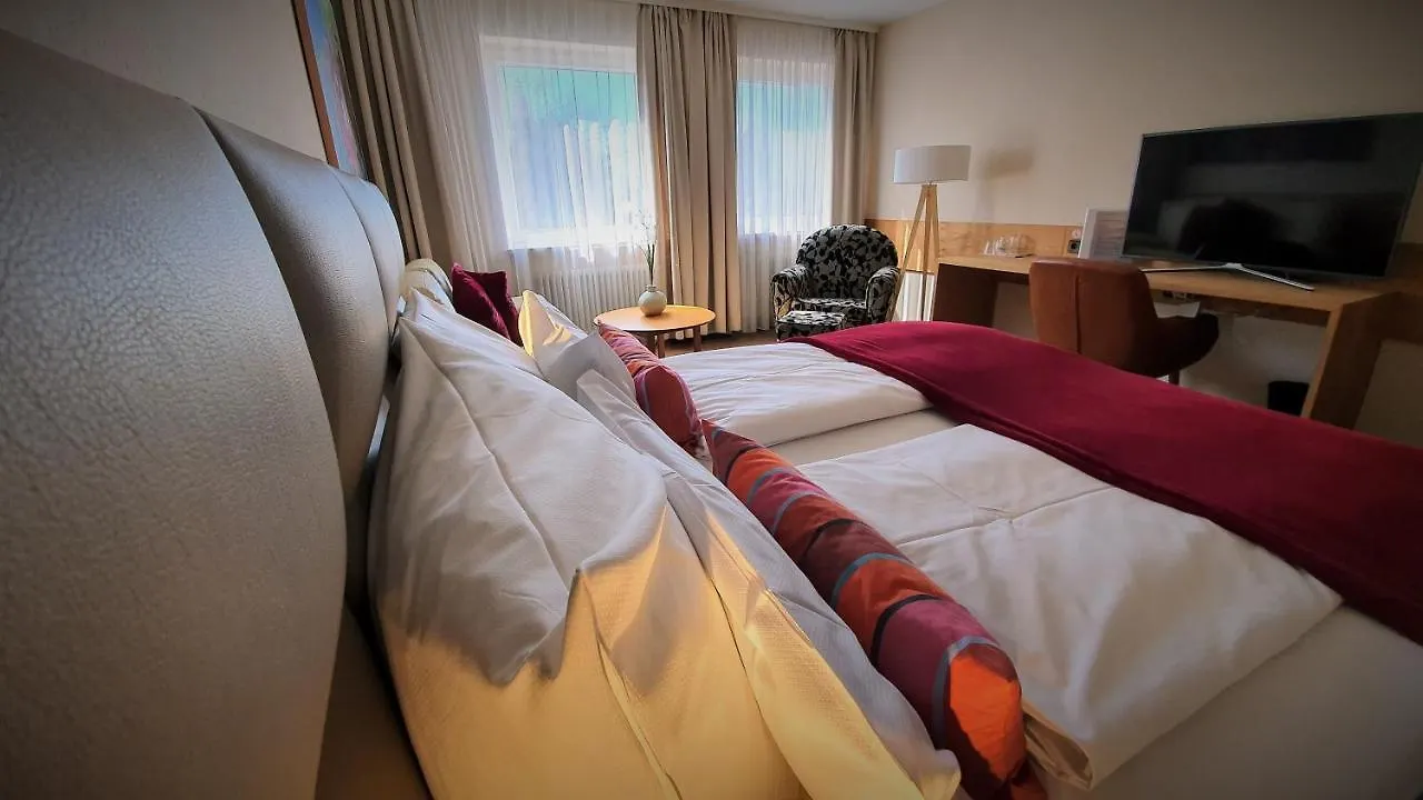 Maxhotel Lindau 4*,